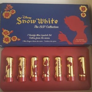 FIRM Be'seme Snow White lt. edt. mini lipsticks